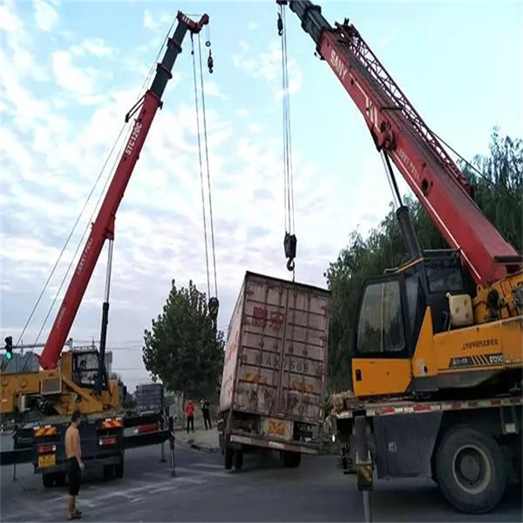 天津河东吊车道路救援一般怎么收费